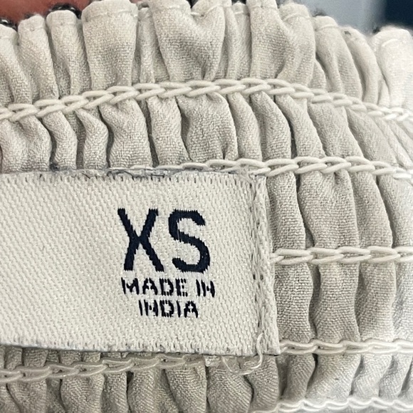 Hollister Romper Size XS - Picture 6 of 6